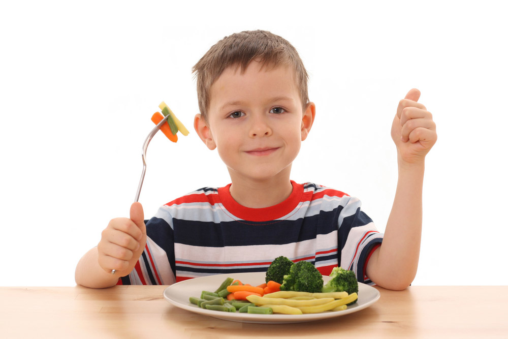 چگونه به کودکان غذای سالم بدهیم؟
